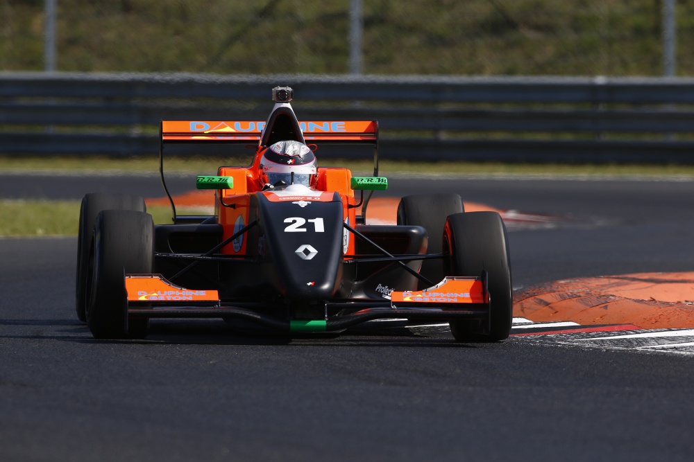 Simon Gachet - Tech 1 Racing - Tatuus FR 2.0-13 - Renault