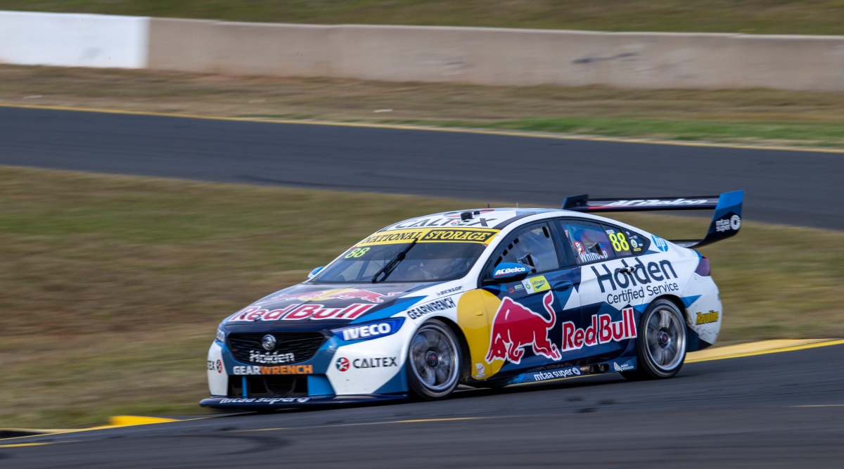 Jamie Whincup - Triple Eight Race Engineering - Holden Commodore ZB