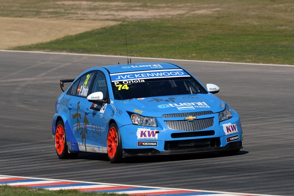 Pepe Oriola - Tuenti Racing Team - Chevrolet Cruze 1.6T