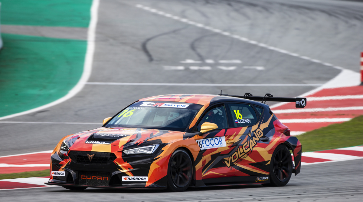 Evgeni Leonov - Volcano Motorsport - Cupra Leon (II) TCR