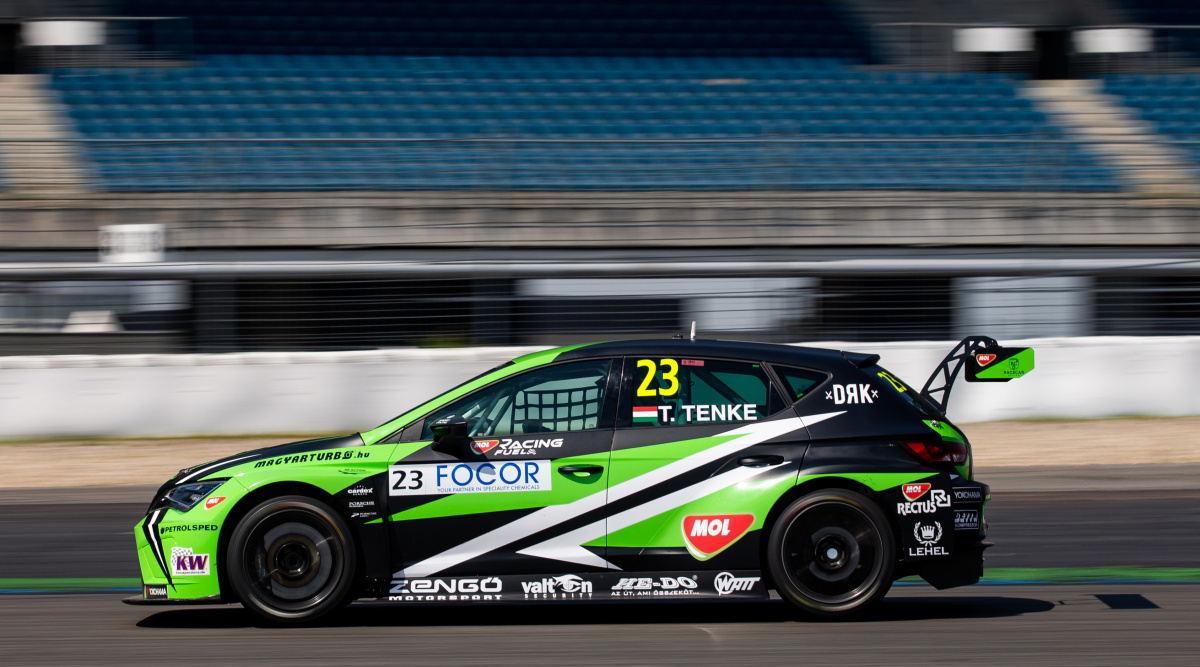 Tamás Tenke - Zengö Team - Cupra Leon TCR