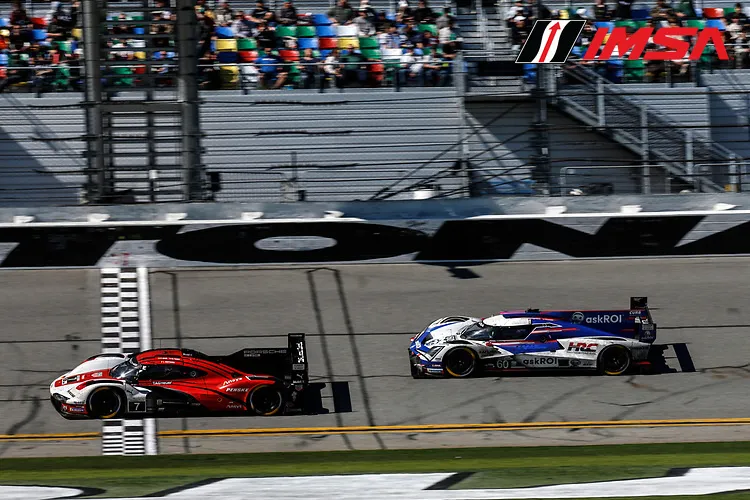 Daytona-Drama und Nachwuchsduelle: Ein packendes Motorsport-Wochenende
