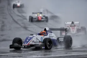 Formel Renault 2.0 / Das Rennen des Wochenendes KW 42