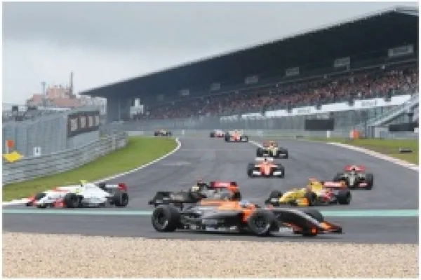 Formel Renault am Nürburgring / Das Rennen des Wochenendes KW 37