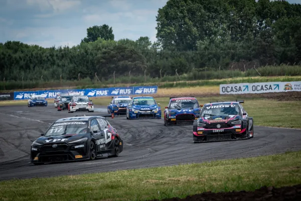 Speedsport KW 51: Matias Rossi ist sechsfacher TC2000 Meister