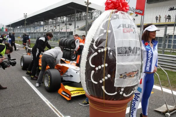 Auto GP season opener at Monza