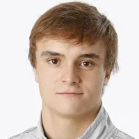 Lucas Auer (earlier photo)