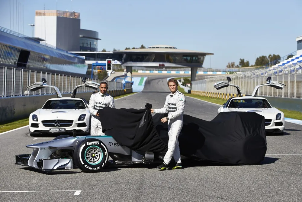 The Mercedes W04 sees the Spanish sun