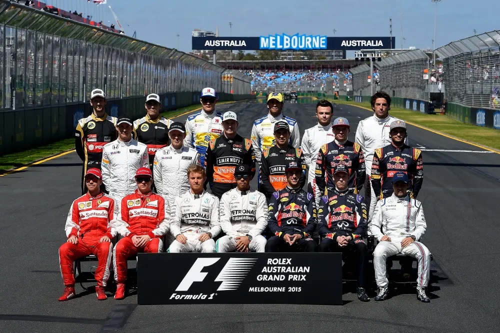 The pilots of the season 2015 get ready