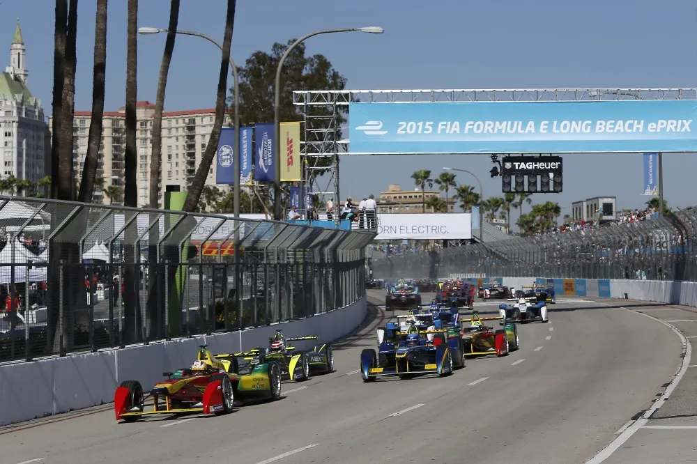 Start to Long Beach ePrix 2015