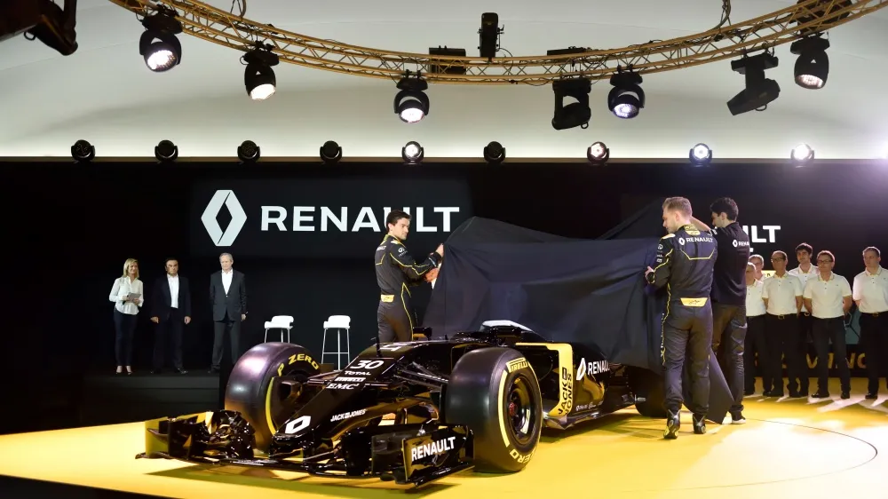 Presentation of the new Renault colors