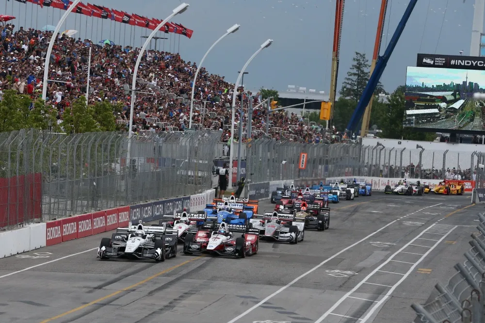 Start in Toronto: Pagenaud and Rahal lead the field