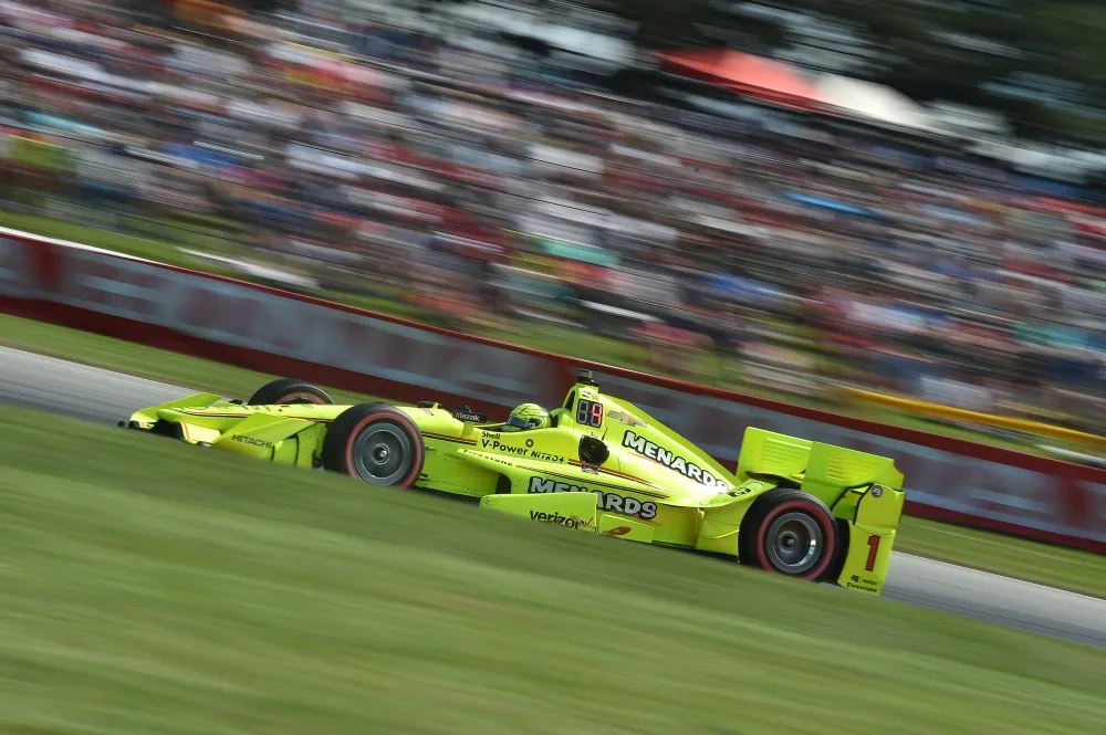 Pole position for Simon Pagenaud