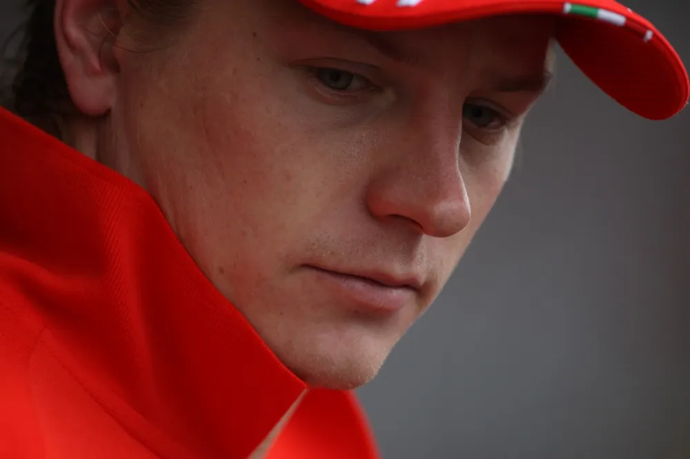 Yesterday was officially confirmed: Kimi will soon be wearing red again!
