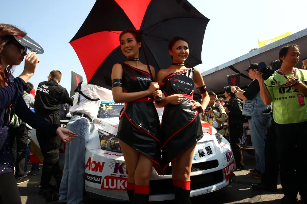 Start preparations for world champion Yvan Muller