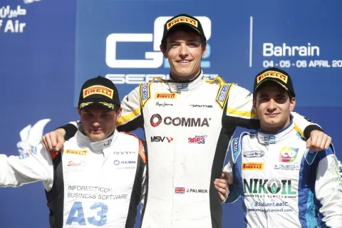The podium of Race 1: Vandoorne ahead of Leal and Palmer