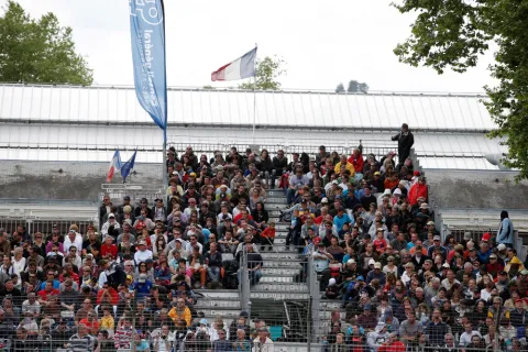Big Crowds at the traditional race in Pau