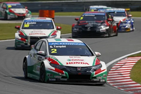 Gabriele Tarquini led in the first half of Race 2