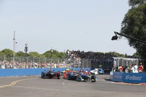 Battle for the lead: Buemi and Heidfeld