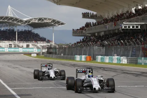 The team-mates Massa and Bottas fight for 5th place