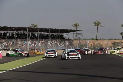 Startcrash in race 2
