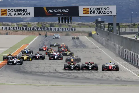 Start of the first race in 2015