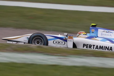 Drove for Carlin last year: Rio Haryanto, Addax