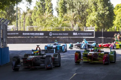 Mike Conway replaces Jacques Villeneuve at Venturi