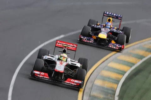 Perez ahead of Vettel: for a short moment only