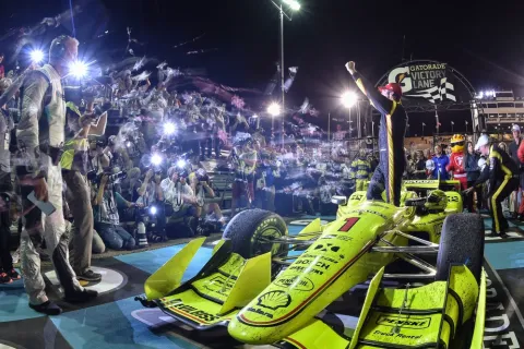 Simon Pagenaud wins the Phoenix GP 2017