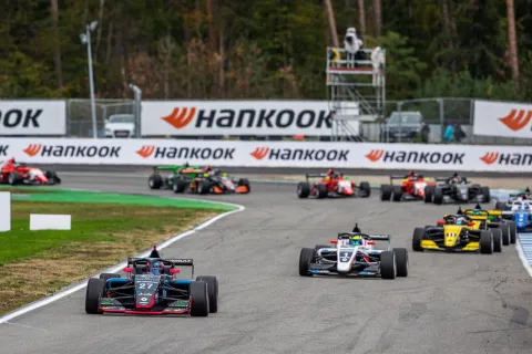 Formula Renault Eurocup 2019: Hockenheim – Photo 2