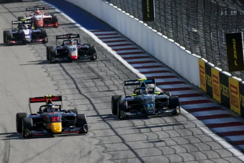 FIA Formula 3 2019: Sochi – Photo 9