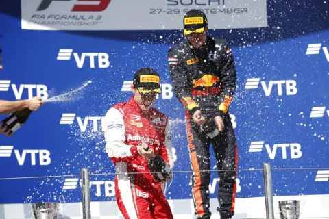 FIA Formula 3 2019: Sochi – Photo 11