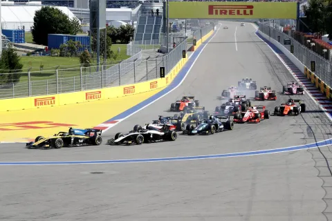 FIA Formula 2 2019: Sochi – Photo 8