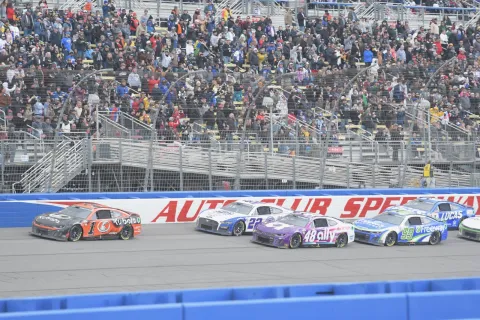 NASCAR Cup Series 2023: Fontana – Photo 3