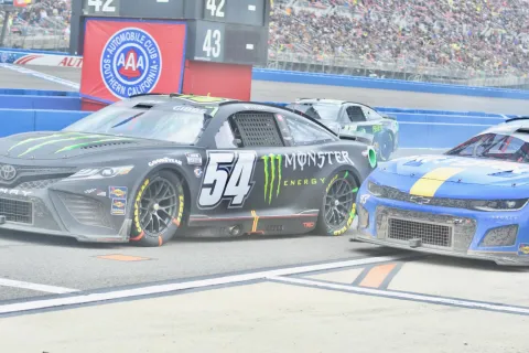 NASCAR Cup Series 2023: Fontana – Photo 5