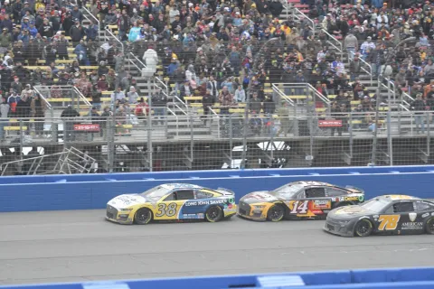 NASCAR Cup Series 2023: Fontana – Photo 19