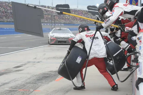 NASCAR Cup Series 2023: Fontana – Photo 23