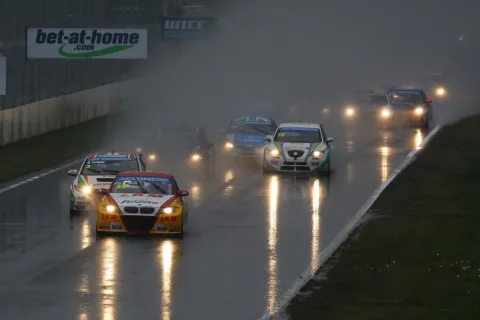 The conditions were getting worse and worse - start to Race 2