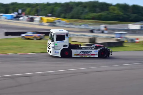 Dutch Truck Racing in Meppen – Photo 2