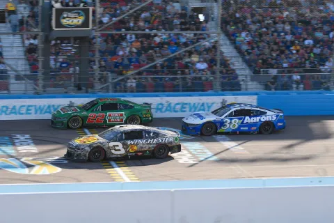NASCAR Cup Series in Phoenix – Photo 14