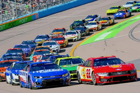 NASCAR Phoenix 2026 – Photo 2
