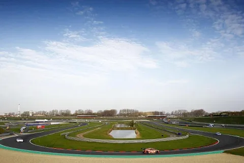 Start of the season at Oschersleben: Sometimes even the weather was good
