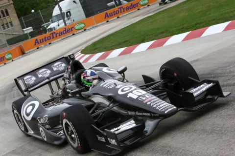 Pole-Sitter Dario Franchitti in race 1