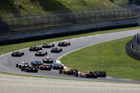 Start to race 2: Auto GP in Mugello