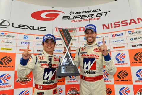 Win for Fred Makowiecki and Naoki Yamamoto