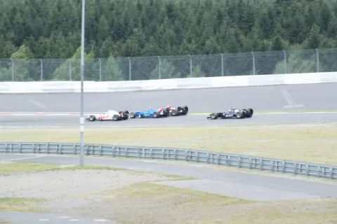 The scene of the race: Sato tricking Campana