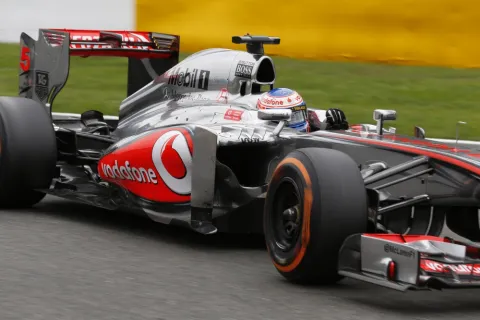 Good performance of Jenson Button: Always running at the front, finished in 6th position