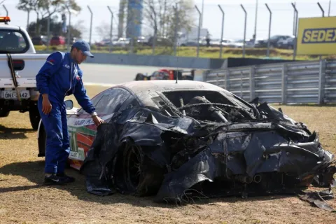 The remains of the Ferrari 458 of Toni Vilander