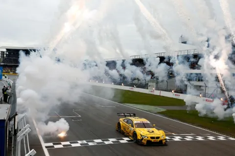Fireworks at the end: Timo Glock wins his first DTM race